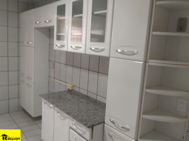 Apartamento com 2 quartos à venda, 64m² — foto 3 de 28