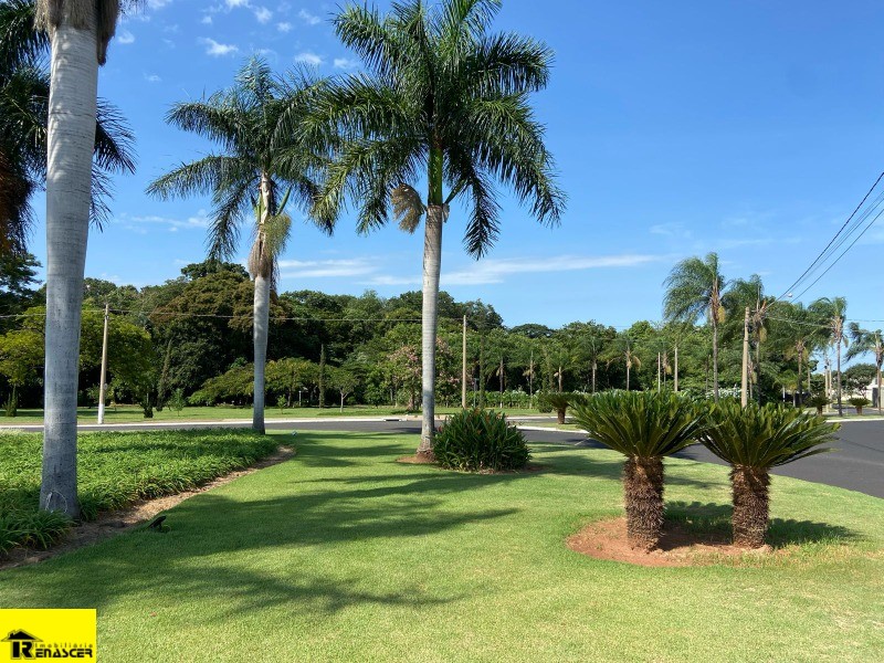 Terreno / Lote / Condomínio  à venda, 600m² — foto 2 de 10