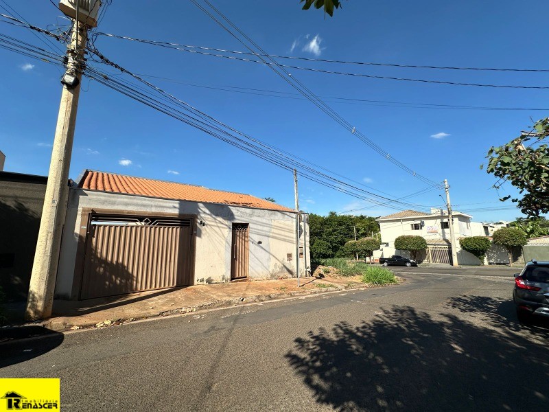Casa com 2 quartos à venda, 100m² — foto 2 de 17