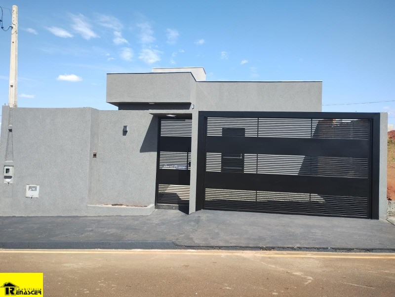 Casa com 2 quartos à venda, 70m² — foto 1 de 18