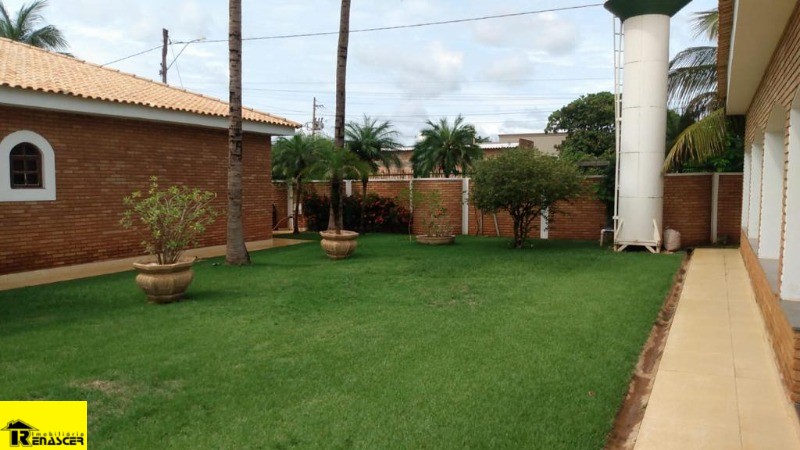 Casa de Condomínio com 5 quartos à venda, 489m² — foto 4 de 20
