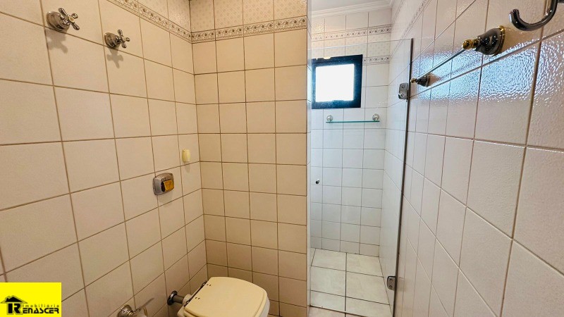 Apartamento com 3 quartos à venda, 219m² — foto 19 de 30