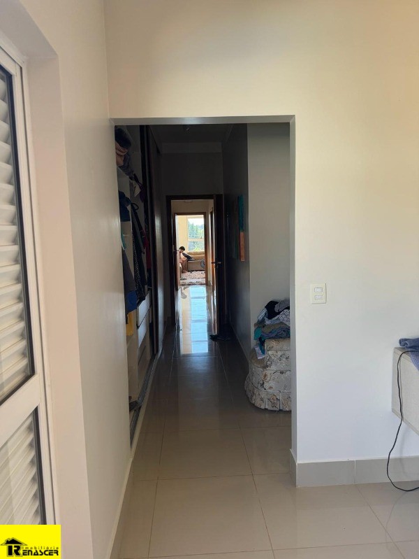 Casa com 3 quartos à venda, 360m² — foto 24 de 24