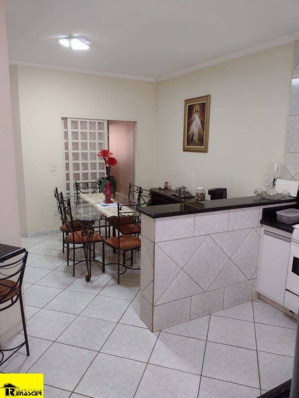 Casa com 2 quartos à venda, 160m² — foto 11 de 25