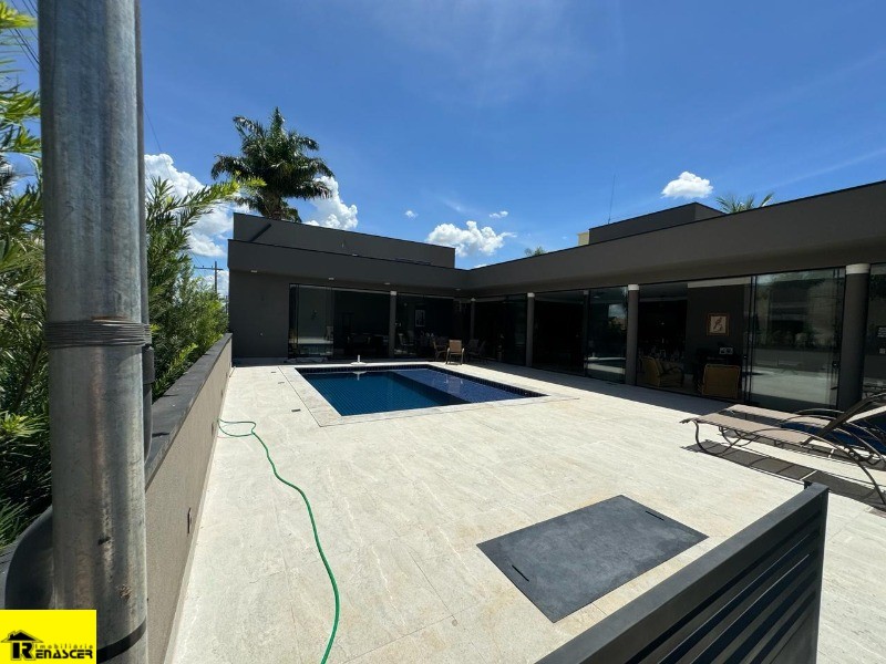 Casa de Condomínio com 4 quartos à venda, 460m² — foto 5 de 46