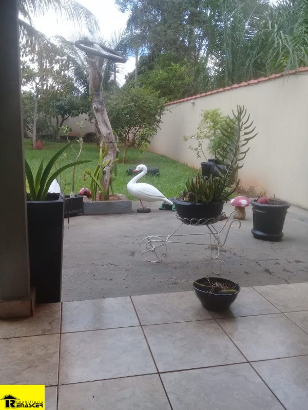 Casa de Condomínio com 3 quartos à venda, 150m² — foto 4 de 11