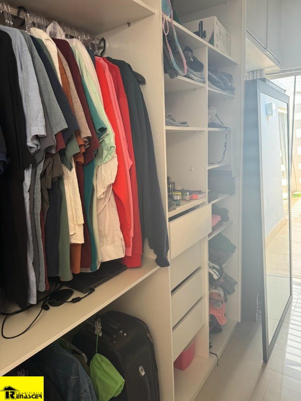 Casa com 3 quartos à venda, 360m² — foto 16 de 24