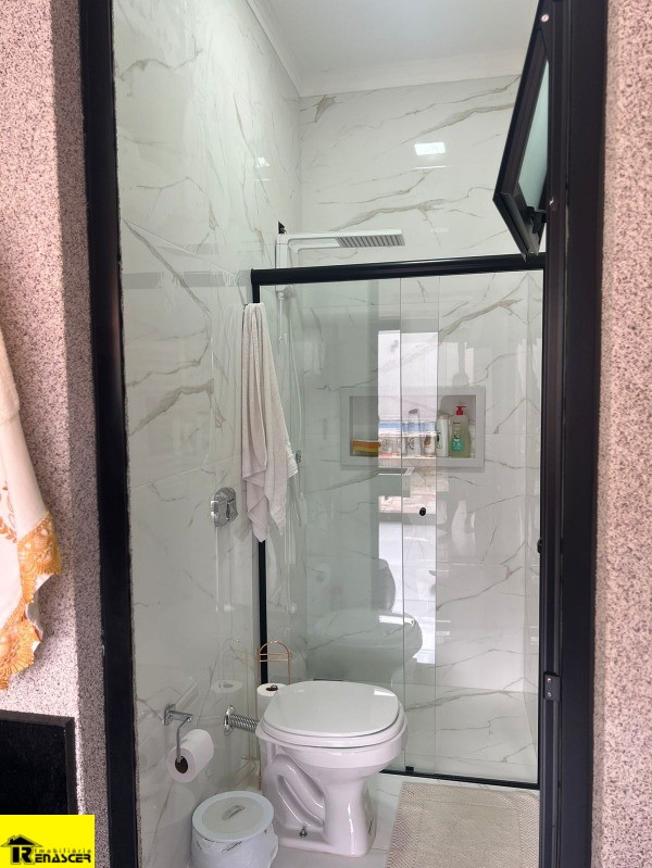 Casa com 3 quartos à venda, 500m² — foto 6 de 42