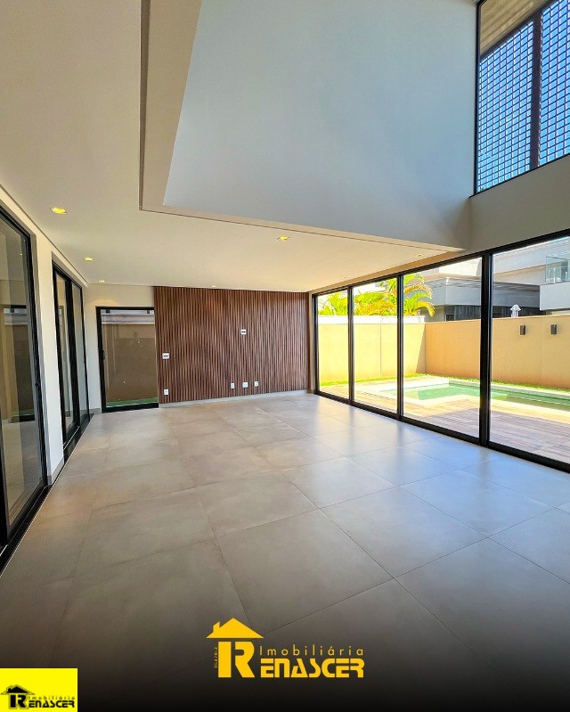 Casa de Condomínio com 4 quartos à venda — foto 4 de 10
