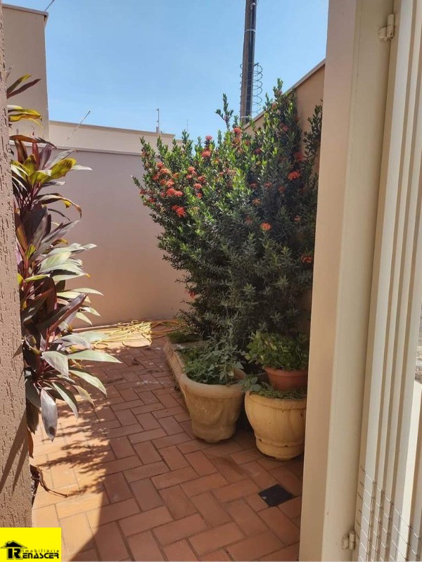 Casa com 3 quartos à venda, 190m² — foto 4 de 16