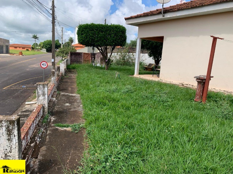 Casa com 2 quartos à venda, 427m² — foto 3 de 25