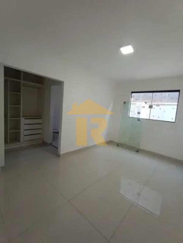 Casa com 3 quartos à venda, 245m² — foto 7 de 15