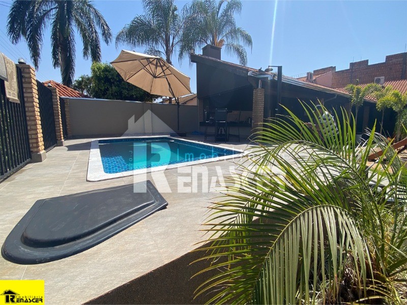 Casa de Condomínio com 6 quartos à venda, 528m² — foto 3 de 29