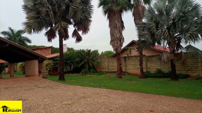 Casa de Condomínio com 3 quartos à venda, 240m² — foto 3 de 45