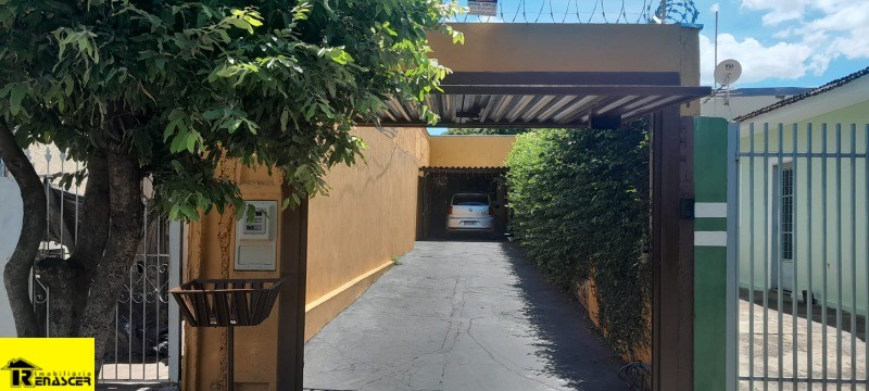 Casa com 2 quartos à venda, 120m² — foto 2 de 49