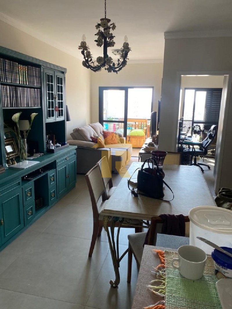 Apartamento com 3 quartos à venda, 79m² — foto 2 de 27