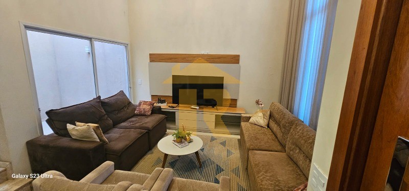 Casa de Condomínio com 3 quartos à venda, 165m² — foto 5 de 36