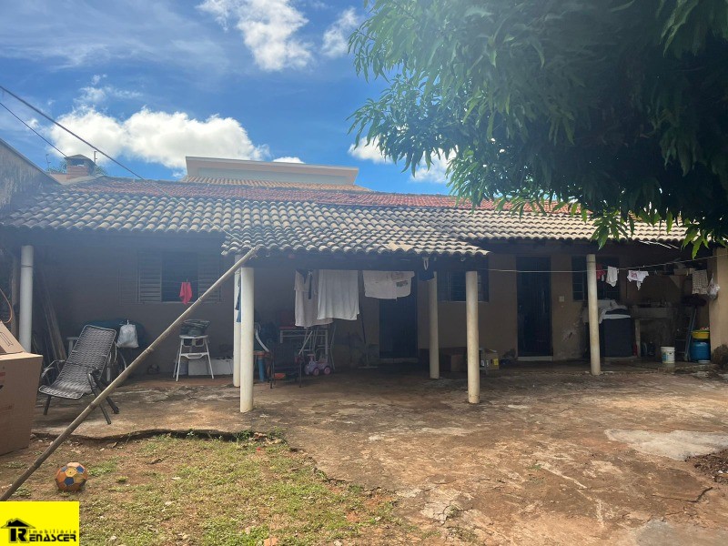 Casa com 1 quarto à venda, 40m² — foto 2 de 12