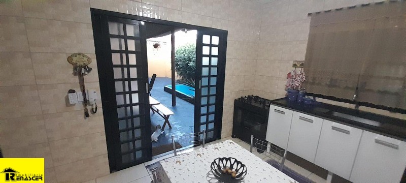 Casa com 2 quartos à venda, 120m² — foto 9 de 49