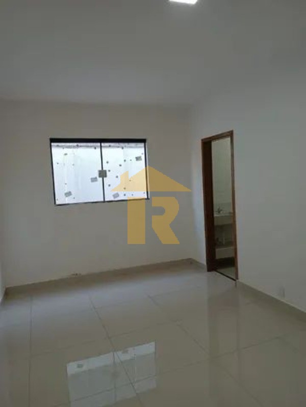 Casa com 3 quartos à venda, 245m² — foto 10 de 15