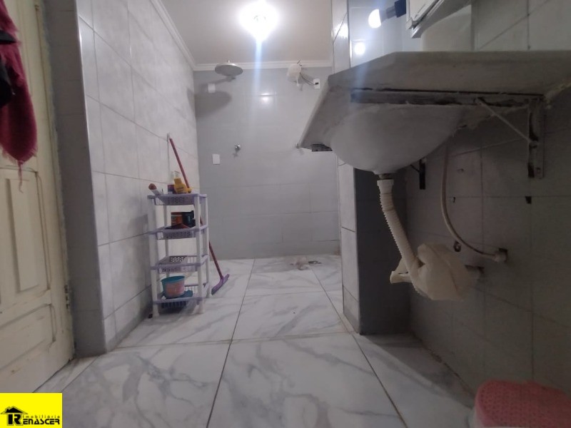 Casa com 4 quartos à venda, 200m² — foto 10 de 18