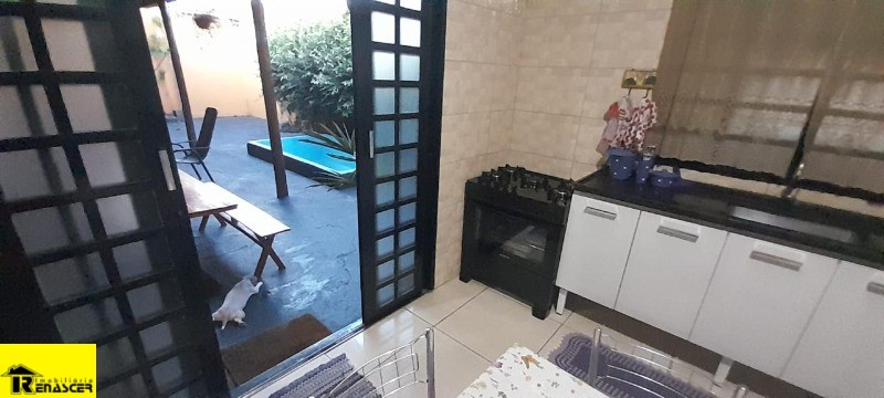 Casa com 2 quartos à venda, 120m² — foto 6 de 49