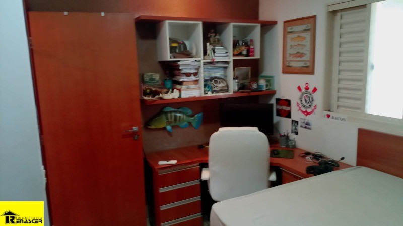 Casa de Condomínio com 3 quartos à venda, 240m² — foto 24 de 45