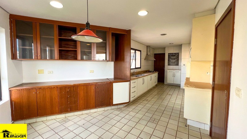 Apartamento com 4 quartos à venda, 346m² — foto 16 de 30