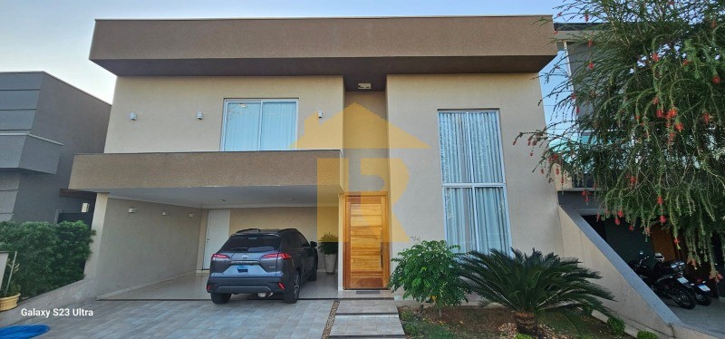 Casa de Condomínio com 3 quartos à venda, 165m² — foto 1 de 36