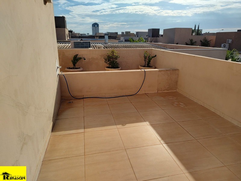 Casa de Condomínio com 3 quartos à venda, 215m² — foto 18 de 27