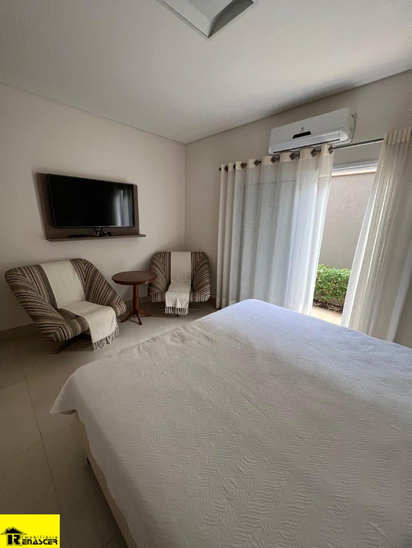 Casa de Condomínio com 3 quartos à venda, 212m² — foto 17 de 30