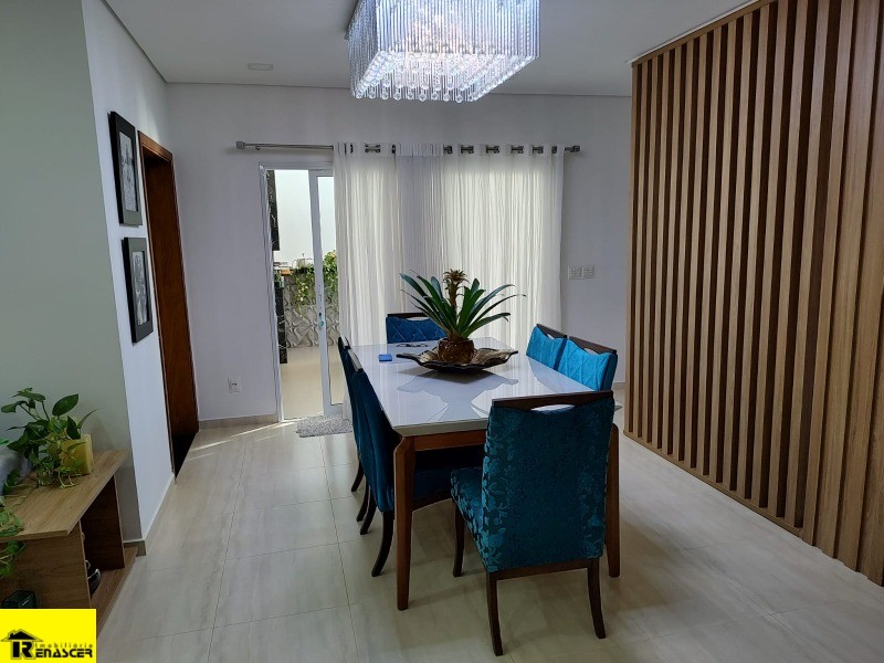 Casa de Condomínio com 3 quartos à venda, 215m² — foto 4 de 27