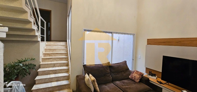 Casa de Condomínio com 3 quartos à venda, 165m² — foto 6 de 36