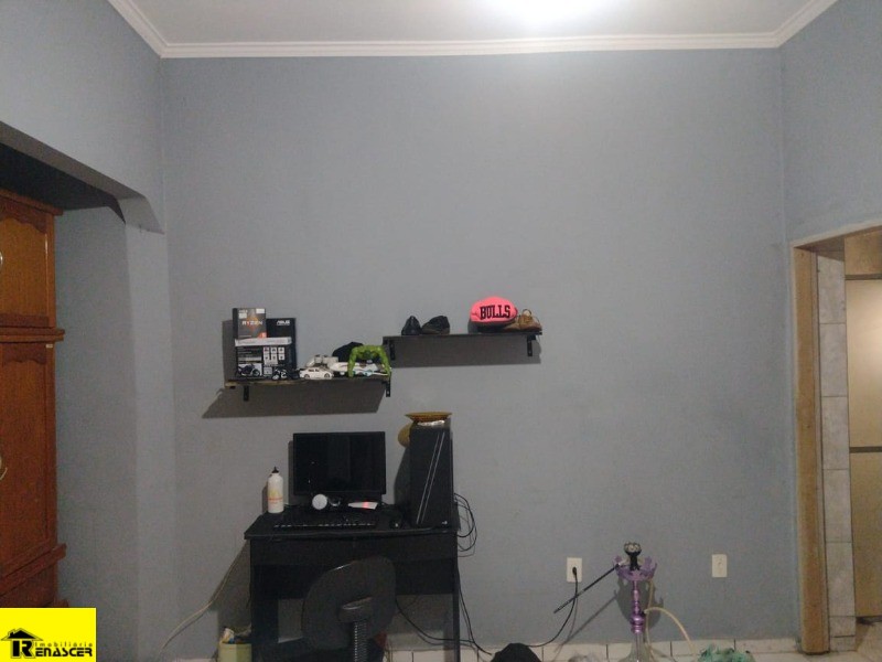 Casa com 4 quartos à venda, 200m² — foto 8 de 18