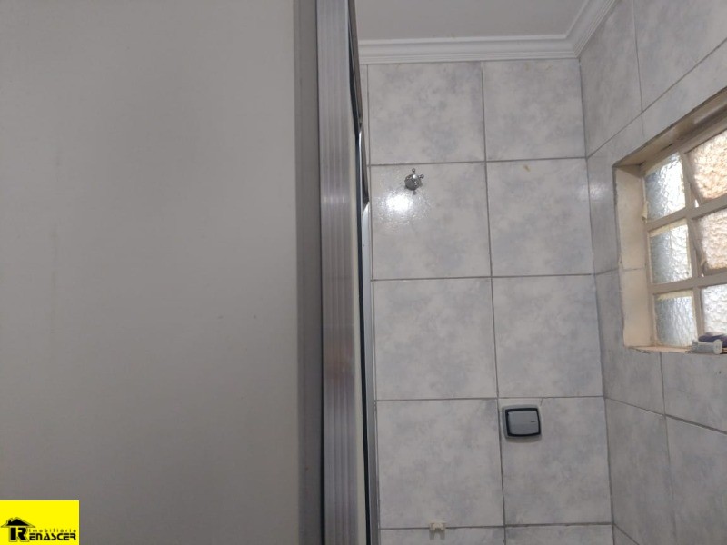 Casa com 4 quartos à venda, 200m² — foto 11 de 18