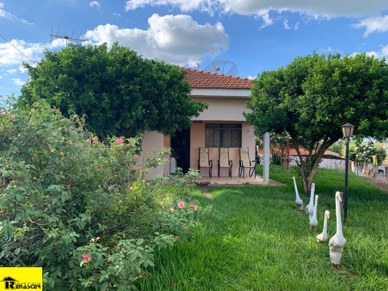 Casa com 2 quartos à venda, 427m² — foto 2 de 25