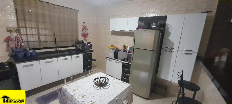 Casa com 2 quartos à venda, 120m² — foto 10 de 49