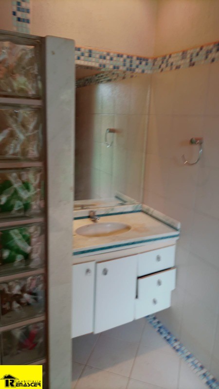 Casa de Condomínio com 3 quartos à venda, 240m² — foto 26 de 45