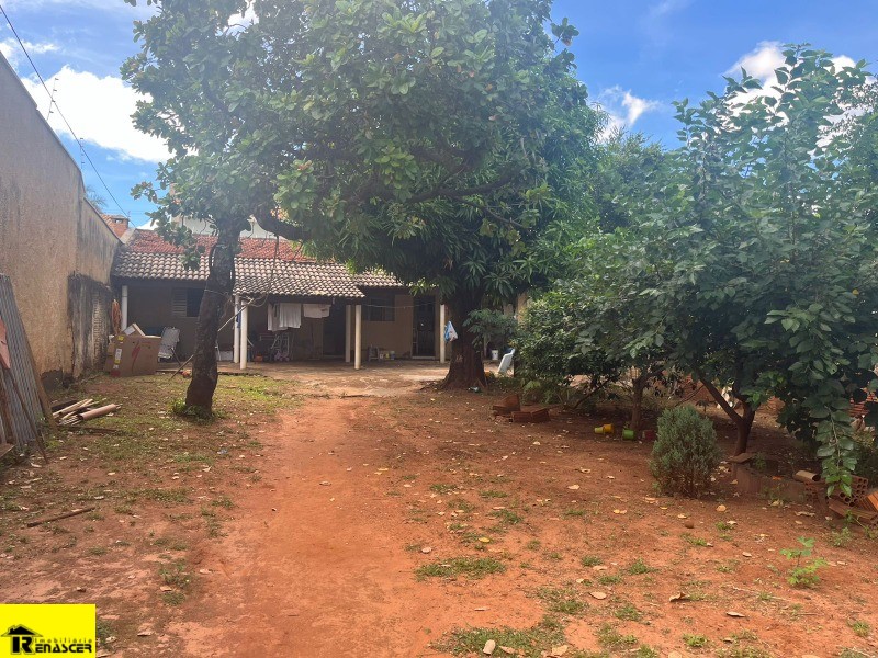 Casa com 1 quarto à venda, 40m² — foto 1 de 12