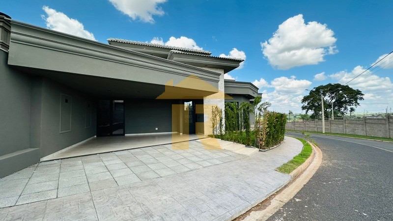 Casa de Condomínio com 3 quartos à venda, 170m² — foto 2 de 38