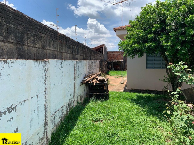 Casa com 2 quartos à venda, 427m² — foto 18 de 25