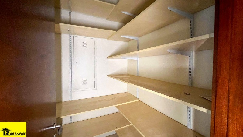 Apartamento com 4 quartos à venda, 346m² — foto 18 de 30