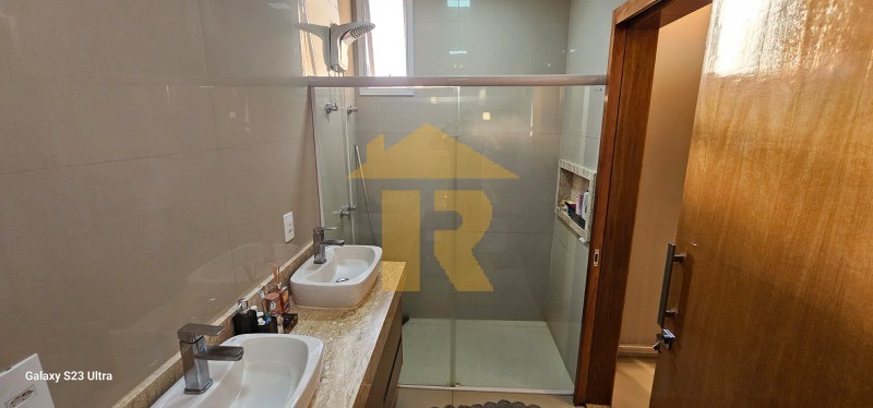 Casa de Condomínio com 3 quartos à venda, 165m² — foto 19 de 36