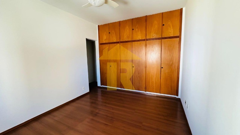 Apartamento com 3 quartos à venda, 159m² — foto 12 de 23