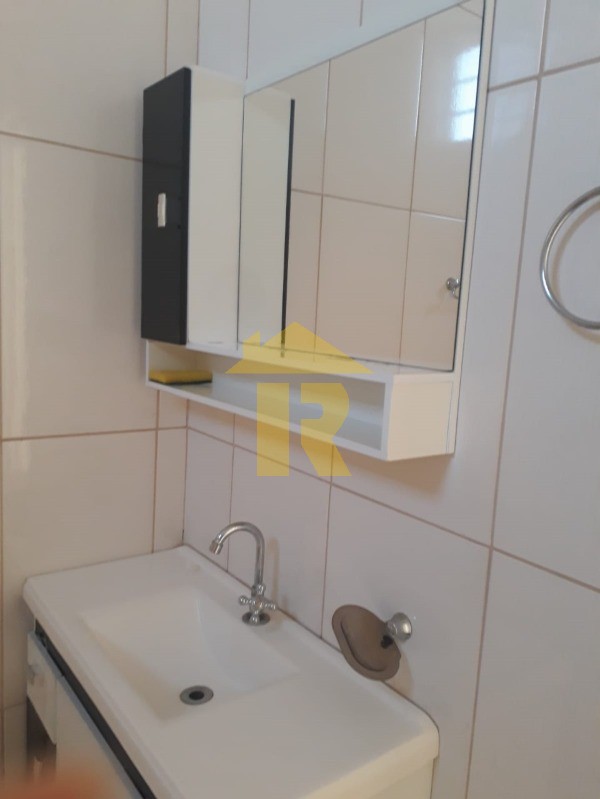 Casa com 4 quartos à venda, 170m² — foto 8 de 13
