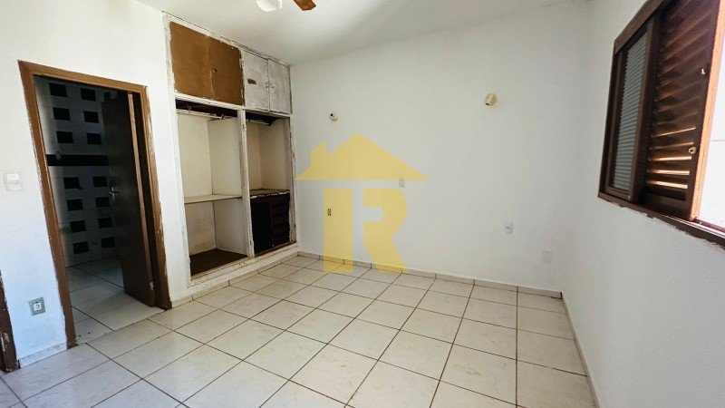 Casa com 3 quartos à venda e aluguel, 140m² — foto 10 de 17