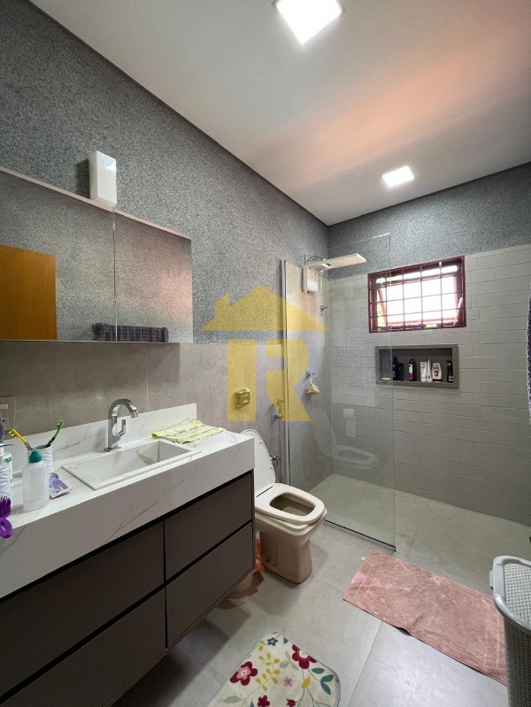 Casa com 3 quartos à venda, 349m² — foto 13 de 23
