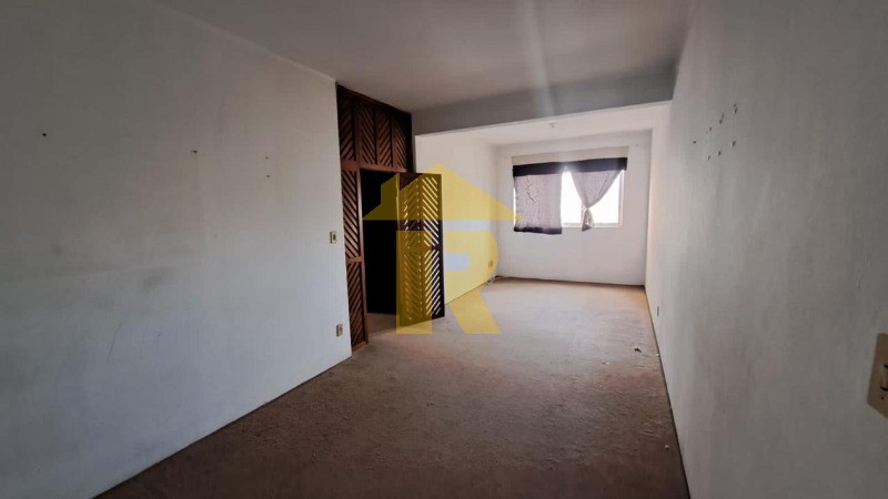 Apartamento com 2 quartos à venda, 82m² — foto 4 de 13