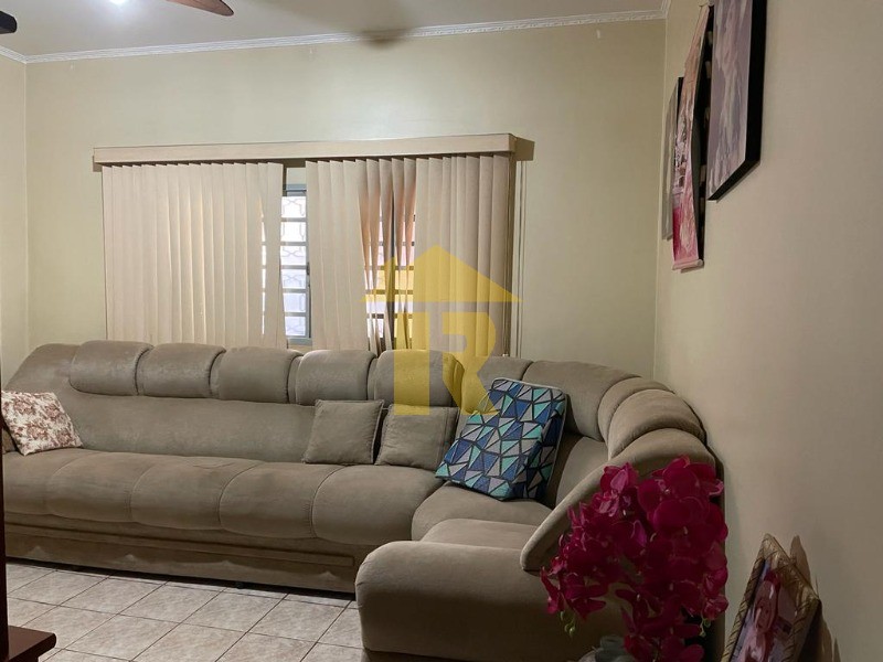 Casa com 3 quartos à venda, 164m² — foto 6 de 28