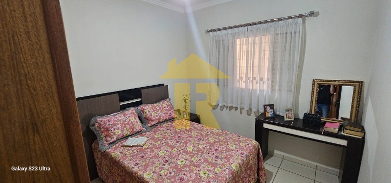 Casa com 2 quartos à venda, 200m² — foto 9 de 22